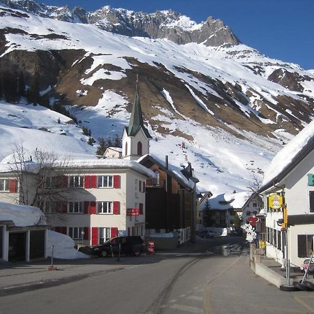 Hotel des Alpes Realp Buitenkant foto